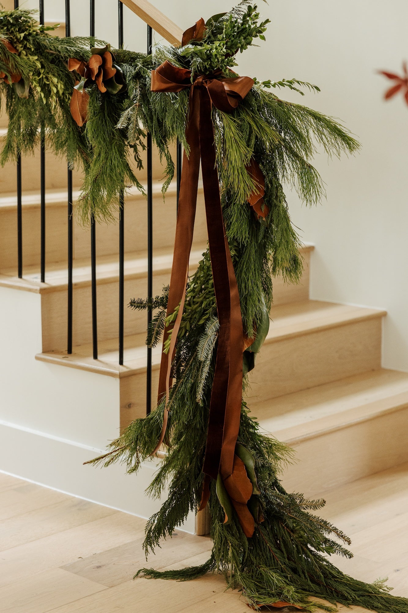 Festive Holiday Mix Garland | Fresh Holiday Garland – Gracious